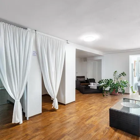 Linnea - Apartment